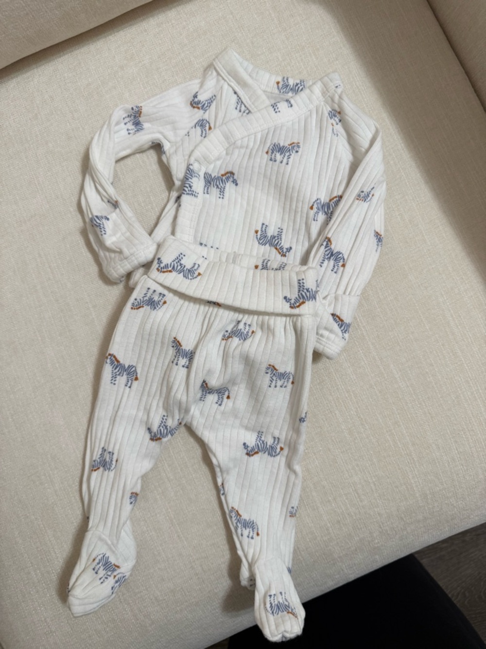 Bundle Preemie Sleepers - Picture 2 of 3